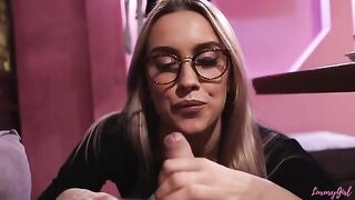 Two sexy girls made a blowjob to their friends in the restaurant, very risky!