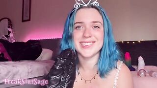Huge cock machine fucks Princess hard and cummes in her ass