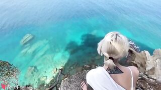 A cute girl passionately sucks dick on the beach, recalling her ex-boyfriend
