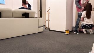 A delivery guy got his dick sucked by a cheating wife and cuckold husband