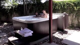 Hairy Italian muscle guy fucked all the ass of Kenzie in a steamy session