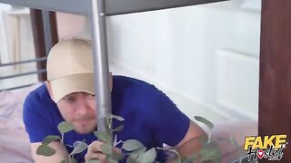 A cheating girlfriend gets fucked hard in the pussy by a big cock
