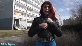Public Agent met a tourist redhead Brit in the hotel for sex
