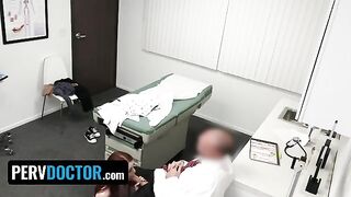 A ginger teen had to fuck her doctor for a prescription