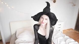 A man came inside a sexy witch on Halloween, fulfilling a passionate trick
