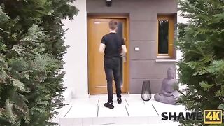 Accidental sex with a hot neighbor, a common Shame 4K fantasy
