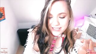 Sex dolls Tantaly arranged an orgy with two guys and three pussies