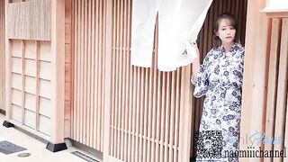 A Japanese guy made a samurai suit for his girlfriend to play with