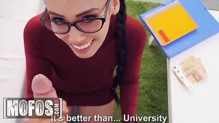 Student can’t afford housing, so he screws rich babe Andreina DeLuxe for money