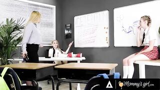 The teacher fucked her students in a steamy class
