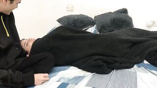 I fucked a girl to forget my boyfriend, it didn't work