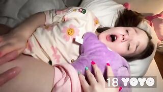 My stepsister likes a cock pounding her pussy very much