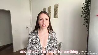 Babe didn't pay the delivery guy, so she had to fuck him