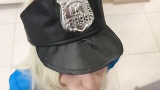 A sexy police girl arrived at the apartment, but didn't arrest the robber