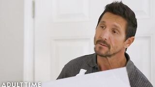 Savannah Sixx gives the best Nuru massage ever to her stepdad