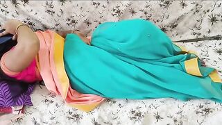 Desi bhabhi caught for another intimate matter during rough talk
