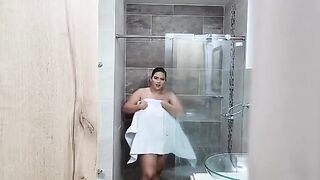 I see my stepsister in the shower and she lets me have sex with her ass Savannah Watson
