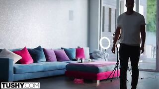 An influencer girl loves anal sex, her cameraman got involved in it too