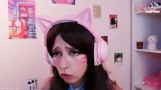 Overwatch cosplay with Dva, the gamer girl, who loves to ride a big toy and to suck cock while playing