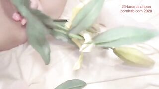 Bukkake and blowjobs while the girl is putting flowers in her ass