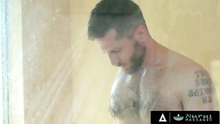 A guy fucked his girlfriend Chloe Cherry in a steamy massage scene