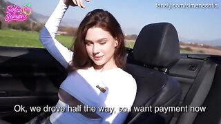 A daring chick has sex in the car and pays with her sweet pussy