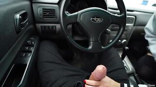 A blonde babe met her fan and sucked his dick in the car