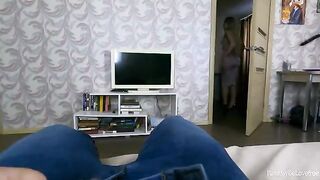 The stepson gave his stepmom a creampie, dad waited outside