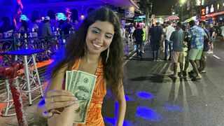 Babe agreed to sex for money, I wanted a trance, got nothing