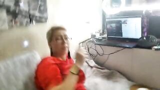 Sexual love in adulthood! MILF pussy on camera!