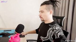 The beauty rewarded her geek partner with anal sex for his victory