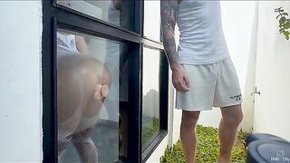 A guy showed his dick to the new neighbor and invited her in