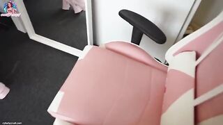A cute girl asked her stepbrother to rate her blowjob skills while cheating on her boyfriend