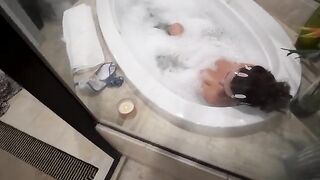 Girl shares bathroom with her stepbrother, but he must keep his pants on