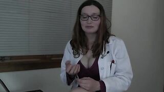 A visit to the doctor turns into a steamy session with Bettie Bondage