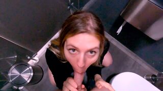 Shoplifter gets fucked in the toilet of the mall