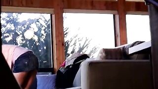 Two friends shared a cock and received a cumshot