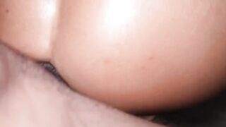 The queen of anal squirt delivers another wet gapping session