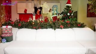 Cosplay Christmas with sweet Sia Siberia and her favorite dildo