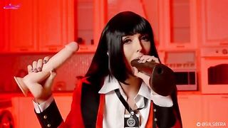 I lost my ass in poker to Sia Siberia, the daring cosplayer