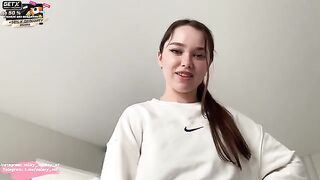 The wife came to clean and ended up with cum in her mouth