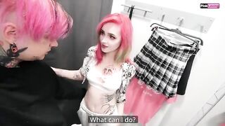 The pretty girl was fucked in the dressing room by a sales consultant