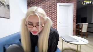 A guy fucked a hot student girl with amazing body