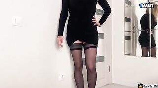 The step mom checked the size of my cock