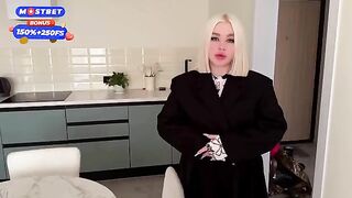A disgruntled neighbor voiced her grievances to me and got fucked hard in HD