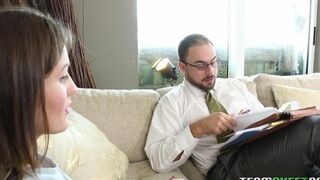 A stepdaughter with no panties seduces her stepfather to fuck