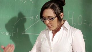 The teacher seduced her student in a steamy encounter