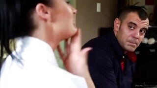 Alektra Blue makes massage and sits on the cock