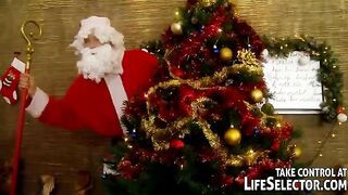 Russian slut delivered Santa Claus five packages