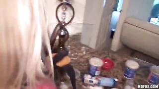 The couple has fun at home, the girl is very sexy and pretty